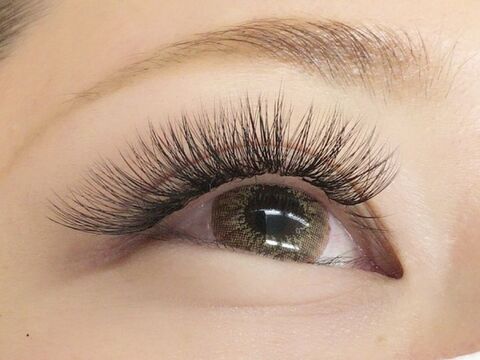 【研究大学】≪完全週休2日制≫≪残業なしでの勤務可能≫≪未経験歓迎≫≪産休育休実績あり≪社会保険完備≫働きやすさ重視！プライベートも確保しながら確実なスキルアップが目指せる！「Ray Eyelash Salon 研究学園店（レイアイラッシュサロンケンキュウガクエンテン）」からアイリスト（まつげエクステ・まつげパーマ・アイブロウ）の求人☆☆