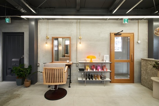 【中崎町】≪カットカラー2時間枠≫≪20代のお客様メイン≫≪入客チャンス多数あり≫マンツーマンでの入客が可能！客単価9000円ほど！髪質改善とカットが得意なサロン！「LAMODE（ラモード）」からスタイリスト（美容師）の求人☆★☆