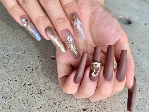 【心斎橋】≪有給休暇消化率100％≫≪土日は月2回休みOK≫≪月給22万円〜≫≪社会保険完備≫≪月12日休みも可能≫有給休暇で連休もOK！頑張った分はしっかり歩合で還元！自分のライフスタイルに合わせて働く事の出来る環境ですよ！「joieange 心斎橋店（ジョアアンジェシンサイバシテン）」からネイリスト（ネイル）の求人★☆★