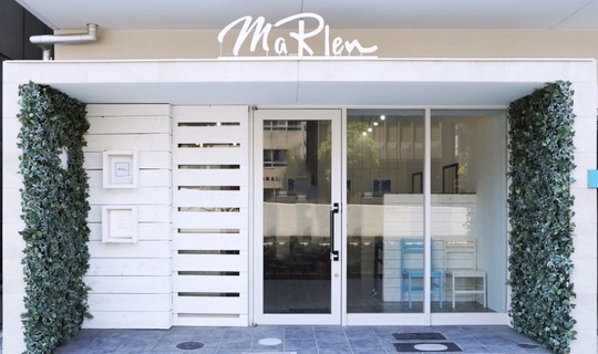【天満橋】≪完全週休2日制≫≪社会保険完備≫≪客単価1万円≫≪営業時間内レッスンOK≫スタッフ同士の仲がいいアットホームなサロン！落ち着いたサロンで働きたい方にピッタリ！「MaRlen（マーレン）」からアシスタント（美容師）の求人☆★