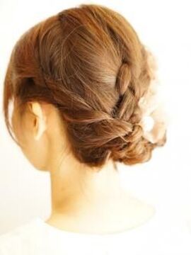 【薬院】≪残業なし≫≪小規模×少人数≫≪サロンワーク中心の職場≫レッスンはオーナーさんが直接指導！マツエク技術も学べるアットホームなヘアサロン「Posh hair design（ポッシュヘアデザイン）」からアシスタント（美容師）の求人★☆