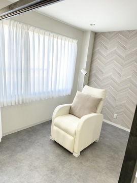 【鳳】≪社会保険完備≫≪月9,10日休み≫経験者の募集！女性に大人気！可愛い店内でお客様と素敵な時間を過ごせる女性の方が働きやすいアットホームサロン！「Keys-nail&eyelash-」（キーズネイルアンドアイラッシュ）からネイリスト（ネイル）の求人☆☆