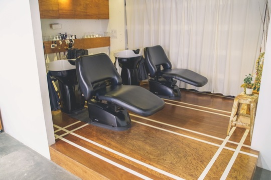 【JR高槻】≪社会保険完備≫努力した分、しっかりお給料にも反映されます！新規、フリーは入社してくださるアナタ中心に入っていただきます！！施術枠をしっかり確保して、お客様とじっくり向き合っていける「salon sea（サロンシー）」からスタイリスト（美容師）の求人★☆★