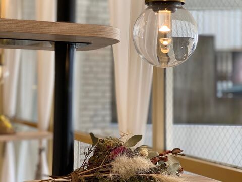 【野中町】≪社会保険完備・最大月12日休・時短勤務相談OK・パートアルバイト募集あり≫丁寧なカウンセリングによりお客様から大好評！働くママさん美容師も全力で応援！髪質改善で人気を誇るヘアサロン「arch 十三部店（アーチジュウサンブテン）」からスタイリスト（美容師）の求人☆★