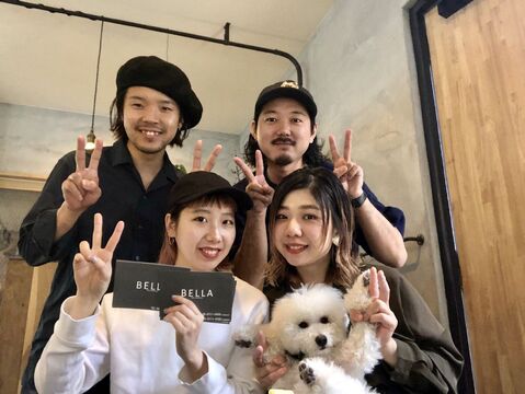 【北田辺】≪社会保険完備≫≪完全週休2日制≫≪土日休み相談可能≫≪月給18万円以上≫プライベートも大切に☆☆少人数制で一人ひとりに合わせたレッスンカリキュラム♪最短2年デビュー！撮影やコンテストなど、興味があることには幅広く取り組んでいける環境です◎BELLA（ベラ）からアシスタント（美容師）の求人★☆