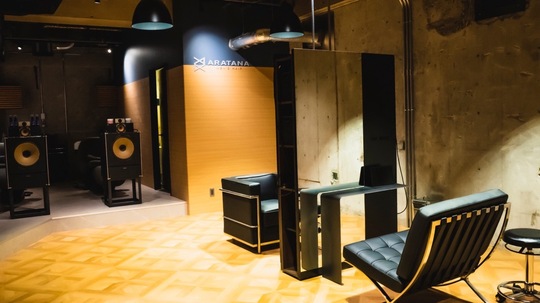 【博多駅東】≪毎週日曜日が定休日≫≪未経験・新卒生・通信生OK≫美容室では珍しい日曜日が定休日！！プライベートも充実し、カッコいいメンズスタイルを作るヘアサロン「MEN’S HAIR ARATANA 博多駅東店（メンズヘアーアラタナハカタエキヒガシテン）」からアシスタント（美容師）の求人★★