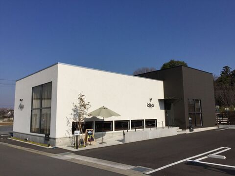 【研究学園】≪産休育休実績あり≫≪社会保険完備≫≪完全週休2日制≫働きやすさ重視！プライベートと両立しながら働けます！「idea 研究学園店（イデア ケンキュウガクエンテン）」からアシスタント（美容師）の求人★☆