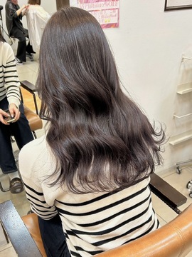 【宝塚】≪未経験・通信生・新卒生歓迎≫≪社会保険完備≫≪最短1年でスタイリストデビュー可能≫≪ウィッグ代半額負担≫≪独立支援あり≫髪質改善特化サロン！！文句なしの教育体制でしっかり学んで成長したい方必見！「Luis 宝塚（ルイスタカラヅカ）」からアシスタント（美容師）の求人★☆