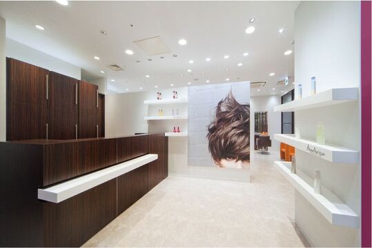 【鶴見】＜完全週休2日制＞＜社会保険完備＞大手ならではの抜群の待遇をご用意！TAYAグループは充実の教育体制が◎プライベートも充実可能！TAYA シァル鶴見店（タヤシァルツルミテン）からアシスタント（美容師）の求人☆★