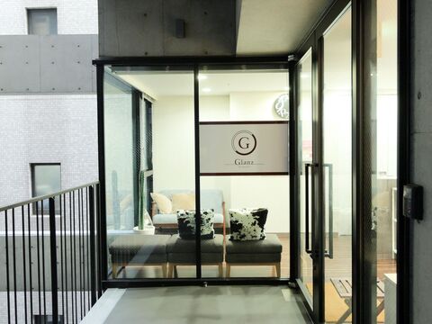 【心斎橋】技術力には自信あり 見せかけの求人ではありません★月給30万円前後の方が複数在籍 頑張れば頑張った分だけ還元される環境♪”EyeLash Salon Glanz（アイラッシュサロングラン）”から（アイデザイナー・まつ毛エクステ）の求人★☆★