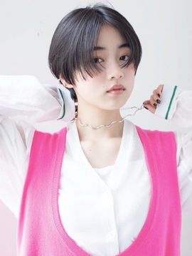 【夙川】≪社会保険完備≫≪完全週休2日≫≪有給休暇あり≫産休育休取得実績あり！パートさんなど働き方についても、柔軟に相談可能です！地域高待遇のヘアサロン「f A ture.（ファチュール）」からスタイリスト（美容師）の求人☆★