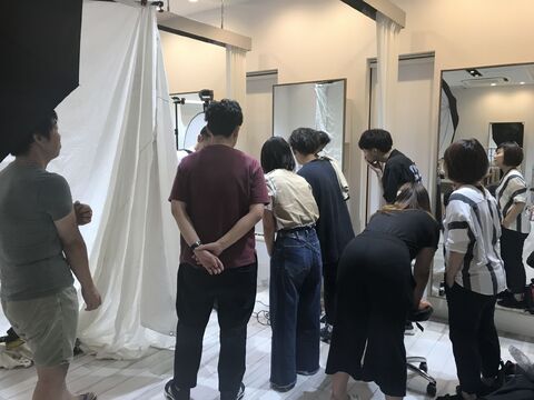 【近鉄下田】≪社会保険完備≫≪働きやすさ抜群≫アイラッシュを学ぶ環境あり！スタッフみんな仲良く楽しく、アットホームな環境！メリハリのある働き方でプライベートも仕事も充実！「Belle Vie（ベルビー）」からアシスタント（美容師）の求人☆★