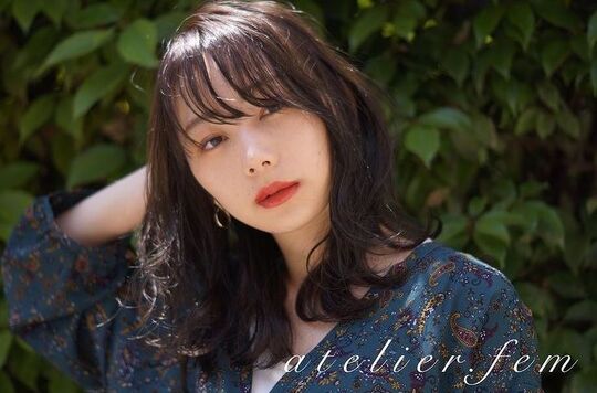 【赤坂駅】≪正社員or業務委託の選択可能≫安定した働き方や高収入を狙える働き方が可能！！しっかり時間を確保しお客様と関わり、口コミ評価も好調な実力派ヘアサロン「atelier.fem（アトリエフェム）」からスタイリスト（美容師）の求人☆★