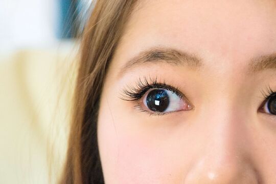 【今福鶴見】18:00最終受付の正社員★経験者募集★ 日曜日・祝日休み 経験を活かして仕事とプライベートの両立が出来る勤務体制です☆Stella Maris（ステラマリス）からアイラッシュサロン☆アイリスト（アイデザイナー・まつ毛エクステ）の求人★☆★