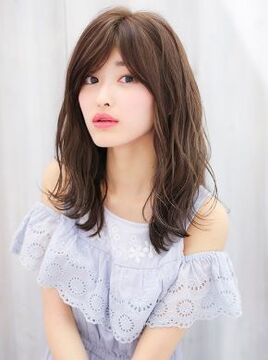 【渋谷】≪社会保険完備≫≪月給24万3千円スタート！≫≪有給休暇あり≫≪月7,8日休み≫業界をリードするトップヘアサロン！条件抜群で長く働いていける環境が人気！美容師としていろんなことに挑戦できるサロン！「STAR TOKYO 渋谷 by K-two（スター トウキョウ シブヤ バイ ケーツー）」からスタイリスト（美容師）の求人☆★