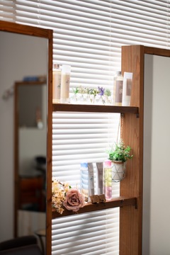 【門司】≪完全週休2日制・社会保険完備・産休育休実績あり・賞与あり・土日の希望休OK≫ママさんスタッフ活躍中！柔軟に働くことができる環境です！お客様への真摯に向き合う姿勢が人気の地域密着型ヘアサロン「Hair Studio Ciel（ヘアスタジオシエル）」からスタイリスト（美容師）の求人★☆