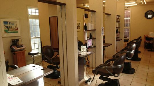 【新千葉】≪社会保険完備!!≫≪奨学金支援制度あり!!≫≪2万円で社員寮利用可能!!≫≪会社負担で慰安旅行あり≫≪未経験・新卒生OK!!≫≪パート・アルバイトも歓迎≫ライフスタイルに合わせて働き方も選べる!!施術スピードが売りの地域密着型アットホームサロン♪♪「Be Closet（ビークローゼット）」からアイリスト（アイデザイナー・まつげエクステ）の求人☆☆