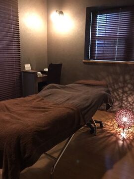 【草津駅】実働8時間☆社会保険完備☆19時退勤☆女性が長く活躍できる会社です♪「KIREI （キレイ ）」からアイリスト（アイデザイナー・まつ毛エクステ）の求人☆☆