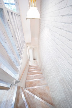 【福島】≪指名50～60％／フリー50～55％還元≫≪マンツーマン施術≫≪最低保障給あり≫≪週2日、1日4時間から相談可能≫≪土日休み連休OK≫≪面貸しOK≫髪質改善、デザインカラー特化のプライベートサロン！高い技術だけじゃなく、可愛い内装も人気の秘訣！「CHULU 福島（チュルフクシマ）」からスタイリスト（美容師）の求人☆★