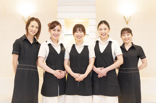 【西院】≪社会保険完備≫≪有給・夏季冬季休暇あり≫≪福利厚生充実≫様々なメニューを取り揃えています！安心して働けるよう福利厚生が充実しています！「オリエンタル・スタイル西院店（オリエンタルスタイルサイインテン）」からエステティシャンの求人☆☆
