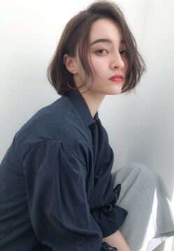 【岡本】≪社会保険完備≫≪完全週休2日制≫≪毎週日曜定休！≫≪有給休暇あり≫抜群の待遇とサポート体制で早期デビュ－が可能！やる気のある方、一緒にやりましょう！集客もあり、レッスンも実践主義なので早く前に進めます！「CHLAN 岡本店（クランオカモトテン）」からアシスタント（美容師）の求人☆★