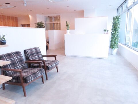 【立川駅】≪髪色自由・ネイルOK≫≪月2回まで土日休みOK≫≪産休育休実績あり≫働きやすい環境が整った大人気サロン！頑張れば頑張った分だけ還元される給与システムがオススメ！「marry 立川店（マリータチカワテン）」からアイリスト（まつげエクステ・まつげパーマ・アイブロウ）の求人☆☆