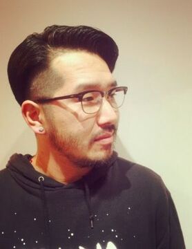 【上新庄】≪土日休みOK≫フランクな接客が好評！攻めたスタイルも人気☆あたたかいお客様が多く、距離の近い接客ができるサロンです！ストリート系、西海岸テイストのバーバー「HIGE（ヒゲ）」から理容師（理容室）の求人★☆