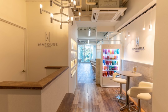 【矢場町】◆最低保障給あり・完全マンツーマン・単価1万円超え◆抜群の立地でアクセス〇！幅広い薬剤のラインナップで今までのスタイルを崩さず働けます！「MARQUEE 名古屋栄（マーキーナゴヤサカエ）」からスタイリスト（美容師）の求人★☆