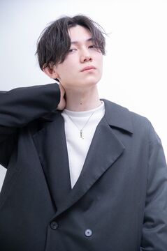 【大濠公園駅】≪入社3か月間は最低保証給25万円あり≫業務委託勤務が未経験の方でも安心してお仕事できる環境です！！入社時は優先して入客チャンスがあるのもオススメのひとつ！！ナチュラルテイストなスタイルが人気の業務委託ヘアサロン「Fino（フィノ）」からスタイリスト（美容師）の求人☆★