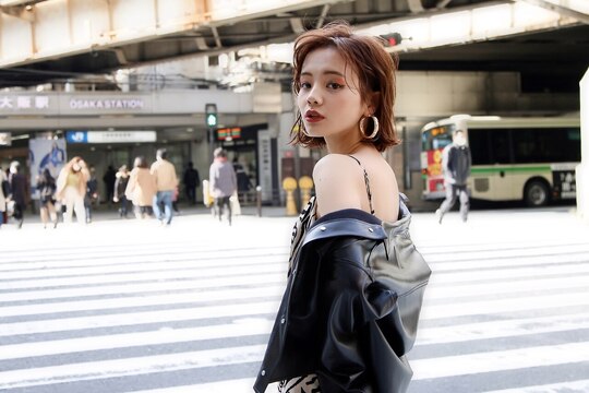 【京橋】≪平均月収40万円≫≪保障給あり≫≪フリー40〜42％／指名50〜70％≫≪自由出勤制≫エリアトップクラスの集客力！デザインカラーも髪質改善も人気のヘアサロンです！「granze 京橋店（グランジュキョウバシテン）」からスタイリスト（美容師）の求人☆★