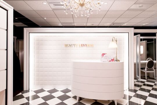 【二俣川】◆日曜定休・産休育休制度あり・退職金制度あり・社会保険完備◆未経験の方でも安心の研修制度が魅力！地域のお客様に愛される人気の会社です！BEAUTY REVERSE 二俣川店（ビューティーリバースフタマタガワテン）からエステティシャンの求人☆☆