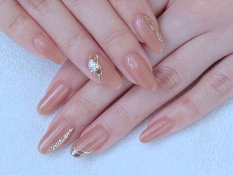 【甲子園】≪社会保険完備≫≪早番遅番も相談可能！≫≪土日休み応相談！≫「Thirty Three 甲子園店（サーティースリーコウシエンテン）」からネイリスト（ネイル）の求人☆☆