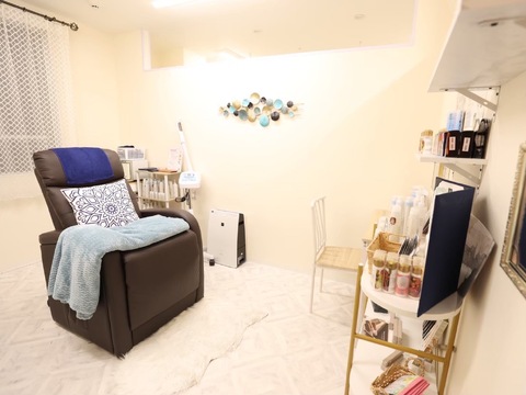 【玉造】≪完全週休2日制≫≪土日休み相談OK≫≪社会保険完備≫≪実働8時間≫≪フレックス制度あり≫≪未経験OK≫プライベートもお仕事も充実できて働きやすい！アットホームで楽しいサロン！「teyan（テヤン）」からアイリスト（まつげパーマ・アイブロウ）の求人☆☆