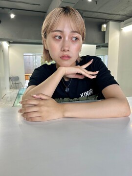 【与儀】≪完全週休2日制≫≪社会保険完備≫≪交通費支給あり≫≪最短1年でデビュー可能≫≪営業時間内レッスン可能≫ダブルカラーが人気メニュー！入客チャンスあり！最短1年でデビュー可能！仕事とプライベートと両立したい方へ！「place awase（プレイスアワセ）」からアシスタント（美容師）の求人☆★☆