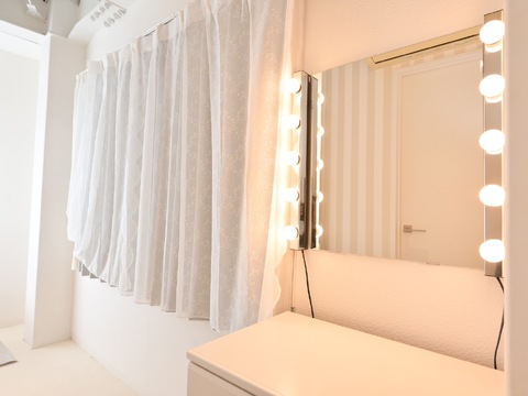 【谷町九丁目】エステ＆アイラッシュのトータルビューティーサロン！≪実働8時間＋休憩1時間≫≪土日休み月2回までOK≫スタッフの働きやすさとお客様のことを考え、上質な技術を提供する「Cherir（シェリール）」からネイリスト（ネイル）の求人★☆★