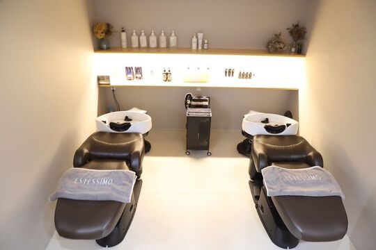 【本多聞】≪営業時間中レッスンもOK≫≪賞与あり≫しっかり技術を教えてもらってステップアップ出来る環境！小規模なアットホームサロン「soil（ソイル）」からアシスタント（美容師）の求人☆★☆