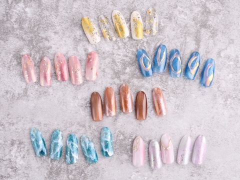 【玉造】サロンワーク経験者の募集◆充実の研修体制◆社会保険完備◆土日休み月2,3回OK◆髪色ネイル自由◆モデル集めサポートあり◆実働8時間◆早番固定もOK◆マンツーマンレッスンでしっかりと技術を身に付けられます！「Nail Salon Lino（ネイルサロンリノ）」からネイリスト（ネイル）の求人☆☆