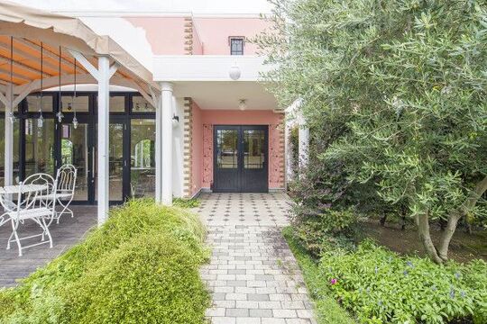 【はなみずき通】≪完全週休2日・社会保険完備・住宅補助・年1回最大9連休可能≫好条件のお店！トータルビューティーサロンです☆”HAIR＆ESTHE Rian nagakute（ヘアーアンドエステリアンナガクテ）”からエステティシャンの求人★★