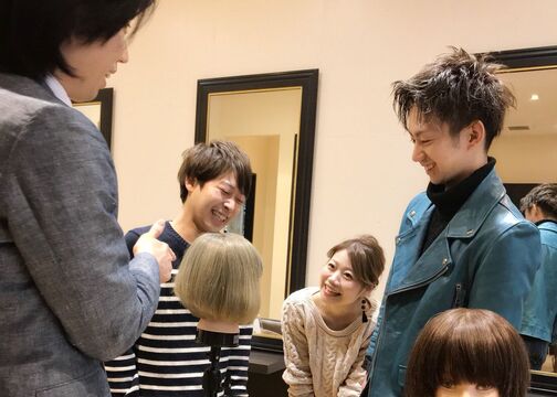 【錦糸町】◆完全週休2日制◆社会保険完備◆有給休暇あり◆産休育休手当あり◆月給も22万円スタートと超好待遇！単価も良くじっくりお客様と関われます♪長く勤めていけるhair salon Travis（ヘアサロントラヴィス）からアシスタント（美容師）の求人☆★☆