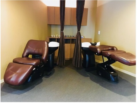 【岡町】≪月8，9日休み≫≪19時頃に退勤可能≫12000円以上の高単価！少人数制でお客様とじっくり関われるサロン。パートママさんも大歓迎で週4日、16時過ぎまでの勤務で月給20万円以上も可能です。無理せずゆったり働ける大人女性のプライベートサロン「Valo（ヴァロ）」からスタイリスト（美容師）の求人☆☆