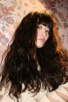 【JR和歌山駅】★社会保険完備★オリジナルの自然素材を使ったヘアケアが大人気！！集客力抜群で入客チャンスアリ♪幅広い年代・男女問わずご来店☆トータルビューティーヘアサロンSallam Tsuji（サラームツジ）からJr.スタイリスト・スタイリスト（美容師）の求人★☆★