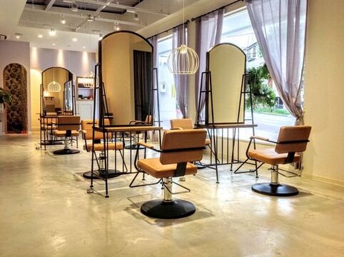 【桃山台】≪経験者募集≫アットホームでフランクな接客を心掛けるオシャレな地域密着型サロン♪スタッフさん同士もみんな仲良し♪cherie（シェリ）からアイリスト（アイデザイナー・まつ毛エクステ）の求人★☆★