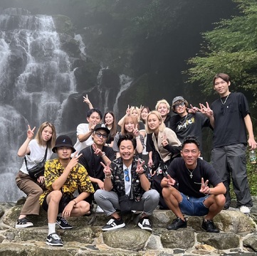 【あびこ】≪社会保険完備＆月8日休み≫2年以内での早期デビューが可能。バレイヤージュやダブルカラーなど、高いブリーチ技術が学べます！「Root Hair あびこ店（ルートヘアーアビコテン）」からアシスタント（美容師）の求人☆★☆