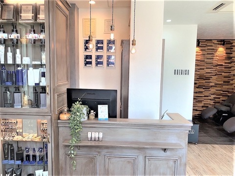 【播州赤穂駅】≪社会保険完備／週休2日／土日休みOK／最短2年デビュー／19時過ぎに退勤可能≫自分のペースで無理なくデビューを目指せるサロンです！「Hair Cherish（ヘアチェリッシュ）」からアシスタント（美容師）の求人☆★