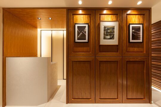 【銀座】≪半年後には月給25万円以上≫≪月9日休み≫≪有給休暇あり≫≪社会保険完備≫「社員第一主義」！働きやすくて、やりがいを感じられる職場です。働き盛りのメンズに支持される理容室、「GINZA MATSUNAGA DE CLASSE（ギンザ マツナガドゥクラス）」から理容師（理容室）の求人★☆