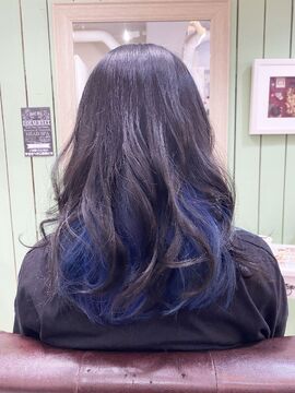 【志木駅】◆有給休暇あり・休日数選択制・月1日程度土日休み相談可能◆お休みの融通が利きやすく、プライベートも充実！デザインカラーが若いお客様から多く支持されている「Power of Hair Seika（パワーオブヘアーセイカ）」からスタイリスト（美容師）の求人☆★