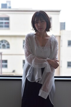 【長居】≪完全週休2日制≫≪アシスタント月給22万円〜≫≪19時迄に退勤可能≫≪スタイリストデビュー最短1年可能≫待遇面がしっかりしているので安心して長く働ける環境。スタッフを大事にするサロンで、やりがいを持って美容師として成長していけます！「Theater（シアター）」からアシスタント（美容師）の求人★☆