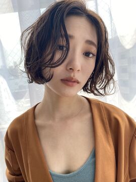 【元町】≪完全週休2日制≫≪社会保険完備≫≪土日休み応相談≫≪産休育休実績あり≫研修中も給与変動なし！デビューまで3～6ヶ月！未経験OK！「shiomiH eyelash（シオミエイチアイラッシュ）」からアイリスト（アイデザイナー・まつげエクステ）の求人☆☆