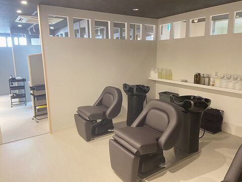 【明石駅】≪選べる働き方≫≪自由出勤、自由退社≫≪週休2日9時〜18時勤務で給与30万≫≪完全週休2日≫高待遇で、どなたでも働きやすい環境を整えます！「INCE HAIR 明石（インスヘアーアカシ）」からスタイリスト（美容師）の求人☆★