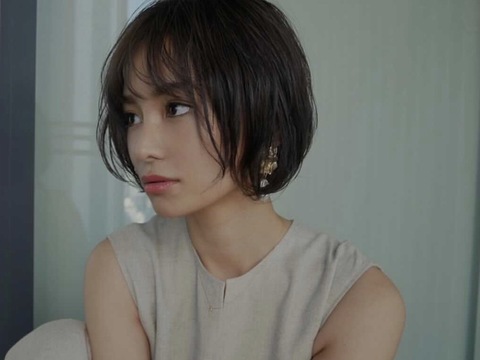 【表参道】≪社会保険完備≫≪月8～9日休み≫≪単価13000円以上≫髪質改善と上質なカットが人気のおしゃれサロン！従来の美容師の働き方とは違い、休みやすいホワイト美容室です！さらにwebマーケティング講座も受講可能なので興味があるかたは必見！「hair＆beauty ien（ヘアアンドビューティーエン）」からアシスタント（美容師）の求人☆★